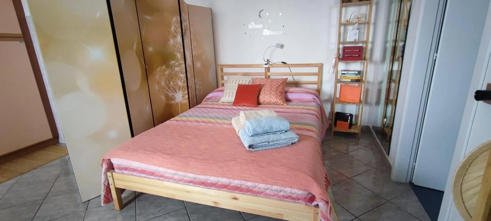 Appartamento Deliziosa Casa Mignon Luisago 0*,